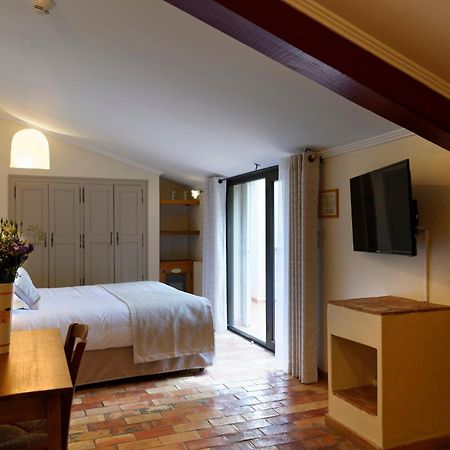 Charembeau Hotel Forcalquier Exterior foto